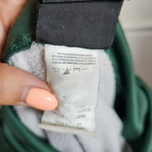 Green Bay Packers Sweatshirt Large NFL Apparel Green Gray - Picture 12 of 12